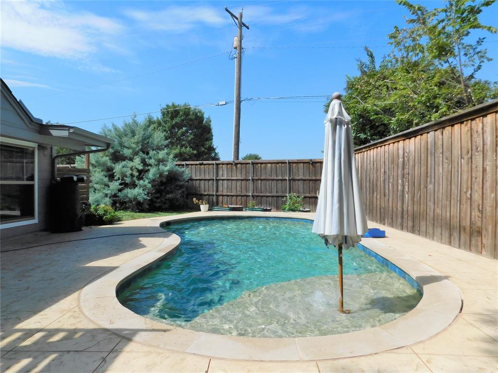 2001 Oak Tree Drive Denton, TX 76209 - Photo 32 of 34 a view of outdoor space