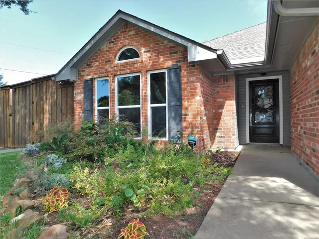 $2,250 | 2001 Oak Tree Drive, Denton, TX 76209