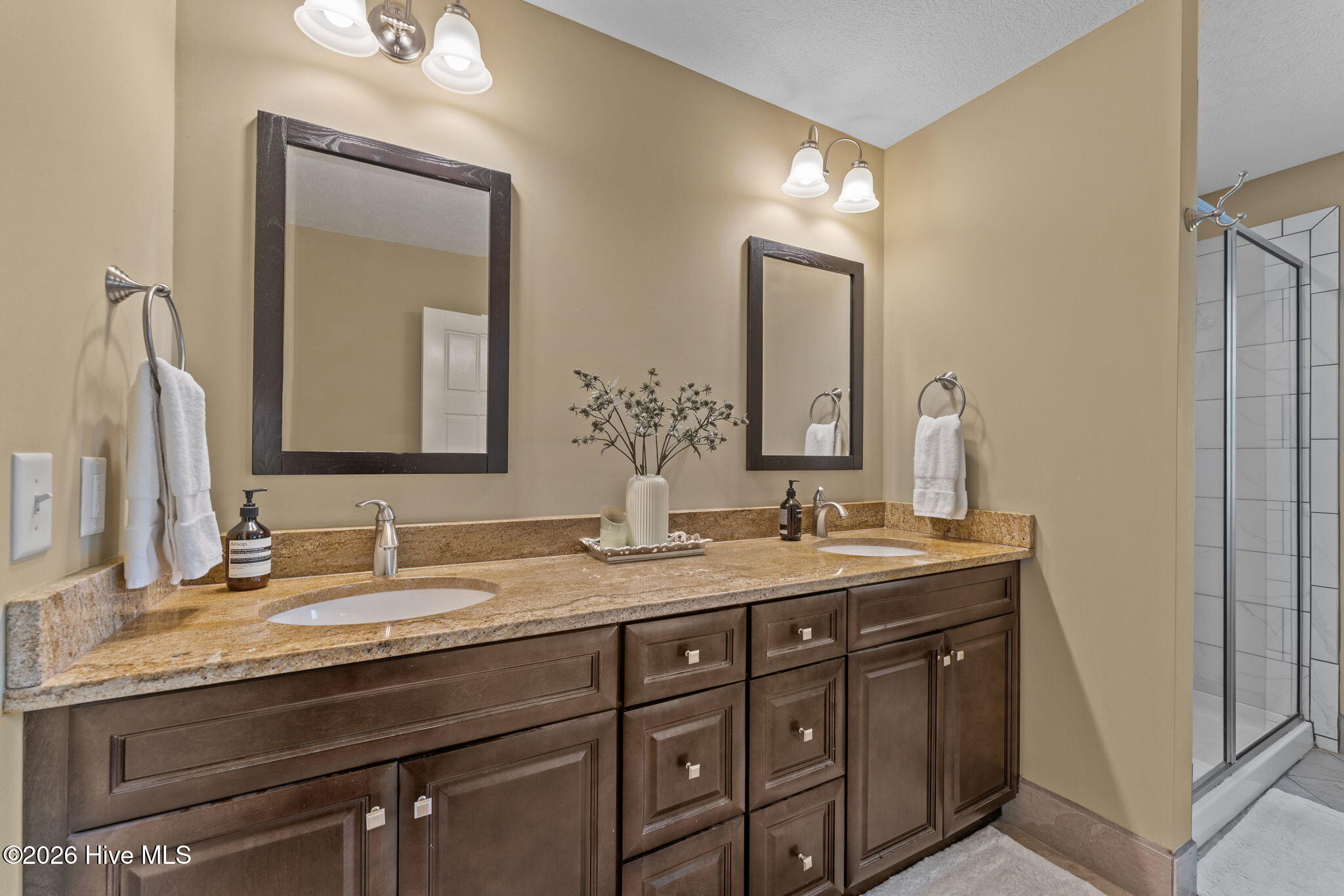 155 Devon Circle Aberdeen, NC 28315 - Photo 29 of 42 50-web-or-mls-DSC07729