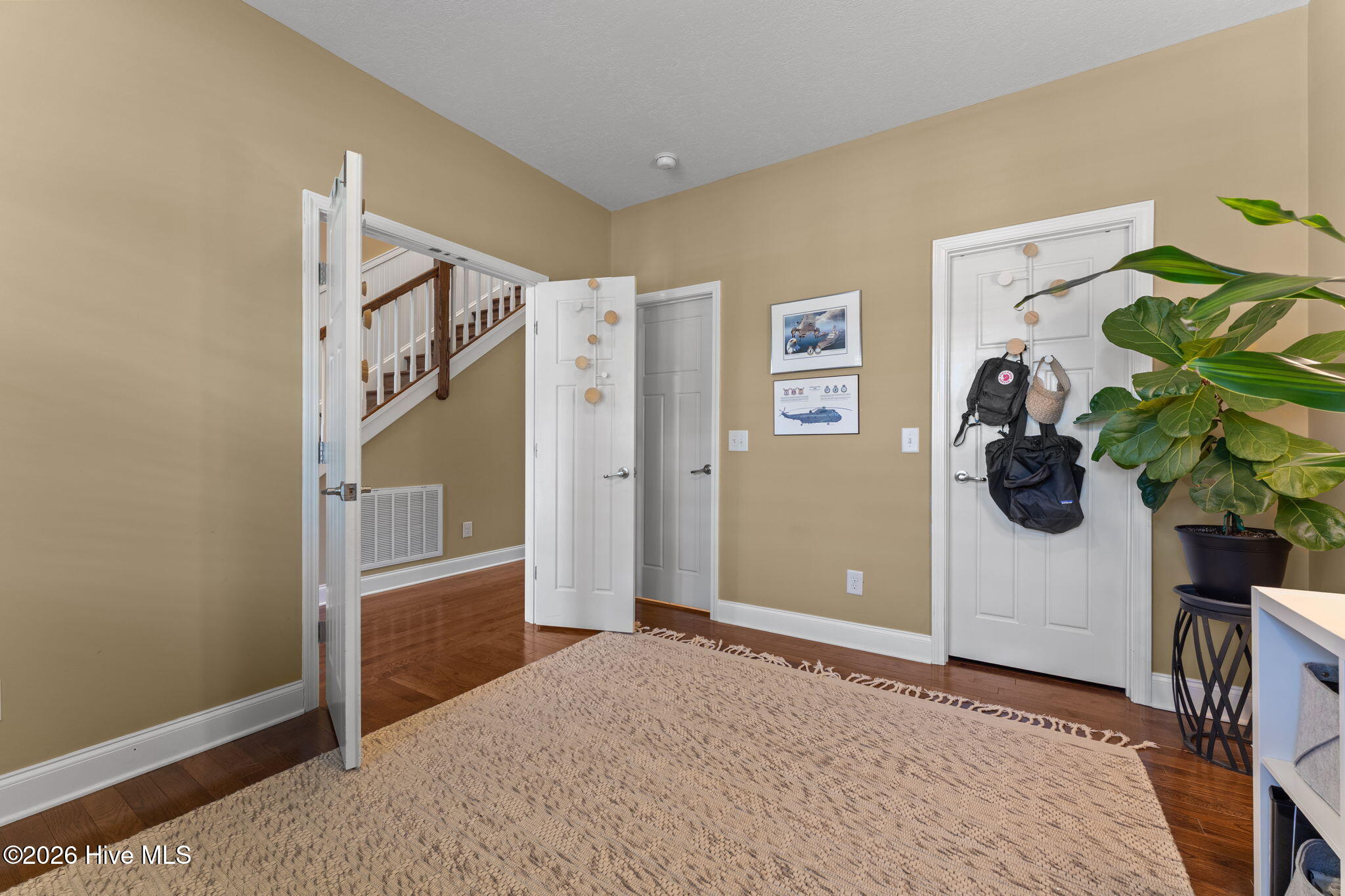 155 Devon Circle Aberdeen, NC 28315 - Photo 8 of 42 28-web-or-mls-DSC07645
