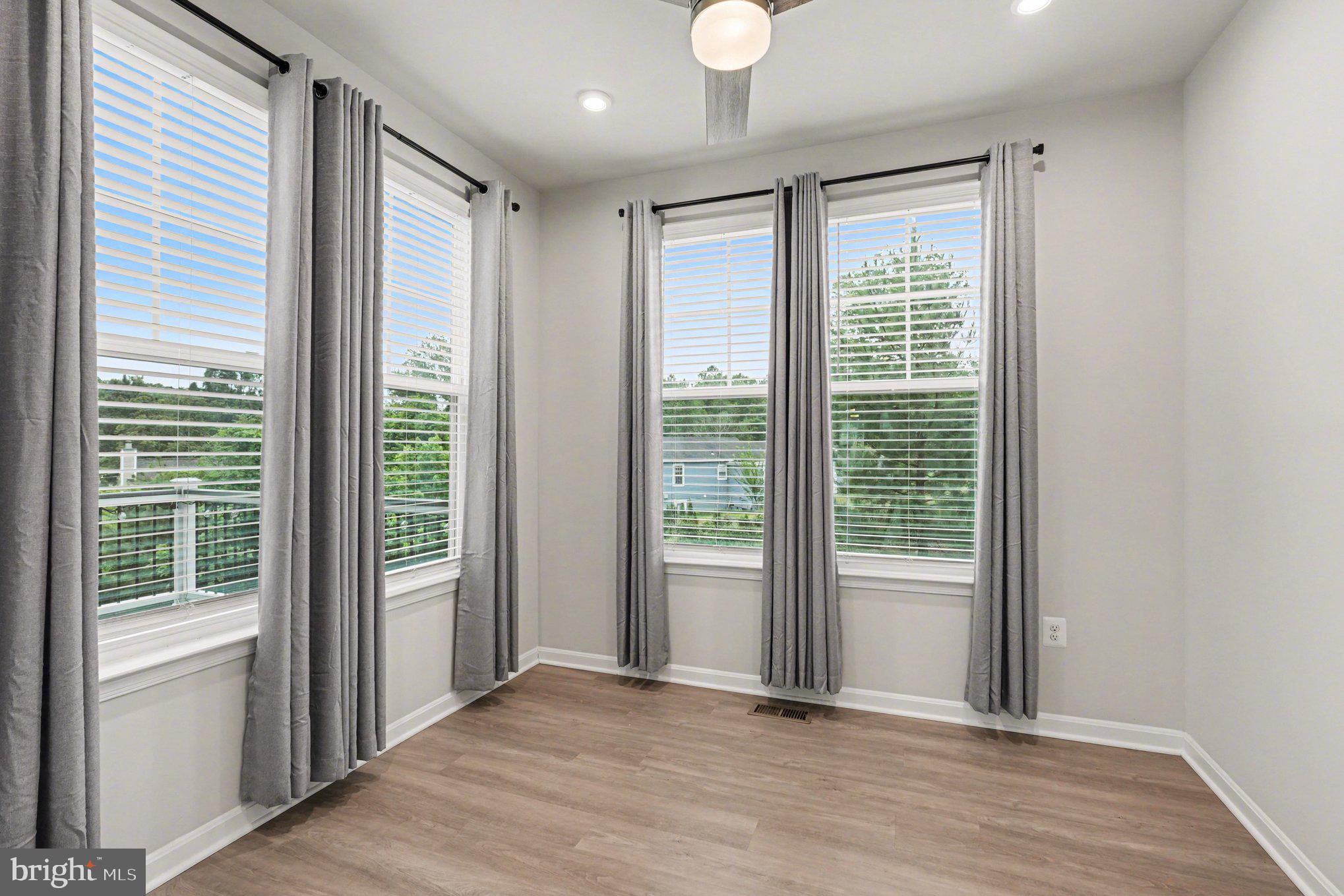 18281 Summit Pointe Drive Triangle, VA 22172 - Photo 9 of 30 a view of entryway with wooden floor
