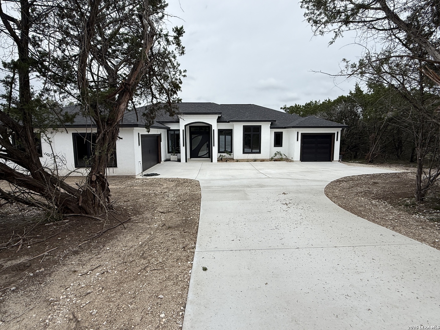 189 Mustang Lane Spring Branch, TX 78070 - Photo 2 of 54