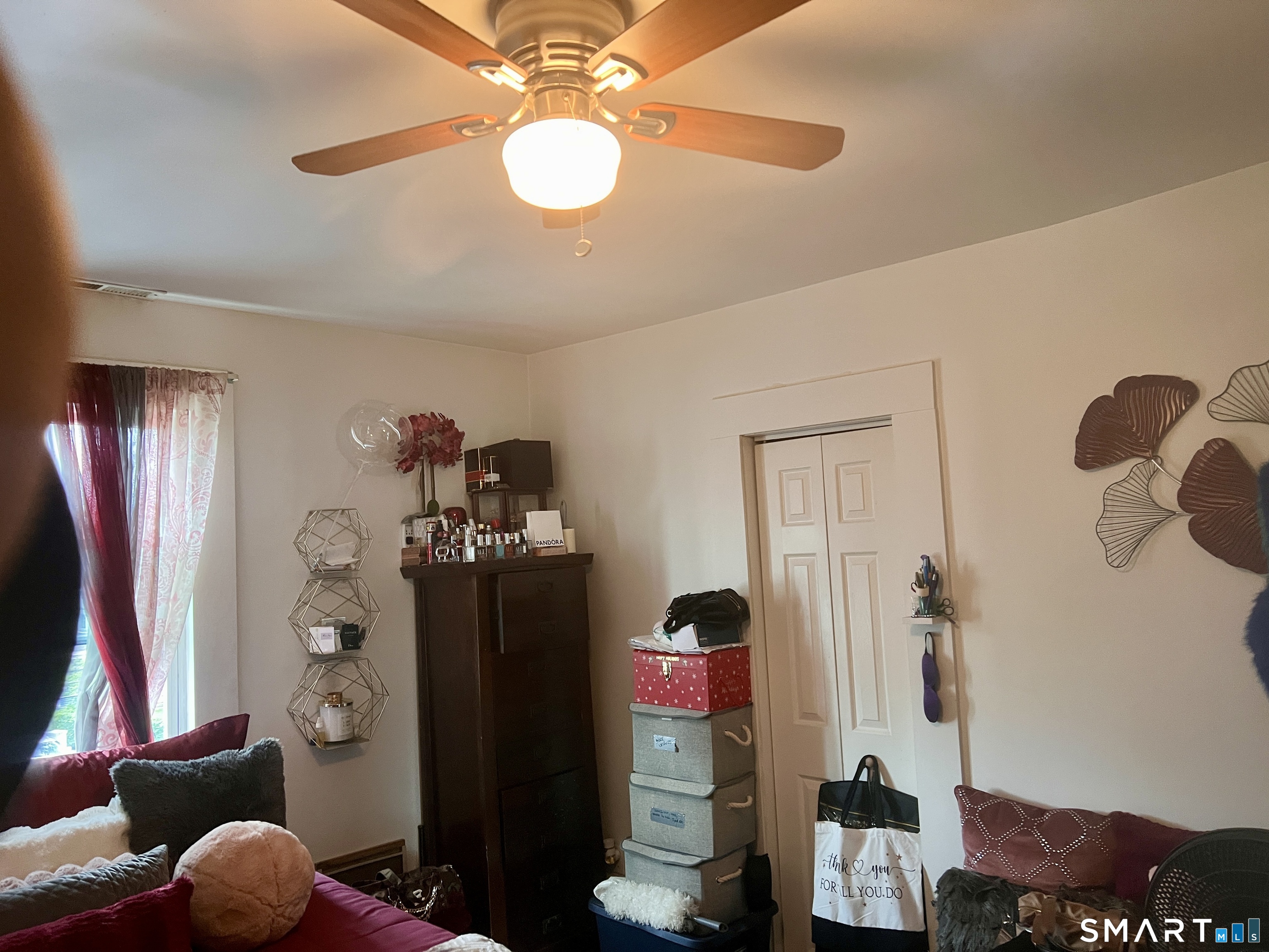 443 Connecticut Avenue Bridgeport, CT 06607 - Photo 8 of 25