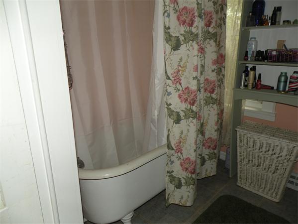 189 Riverside Drive Northampton, MA 01062 - Photo 15 of 22 Gallery Image 15