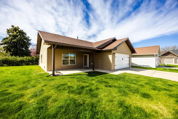 $353,500 | 42 North Carlin Street, Sheridan, WY 82801