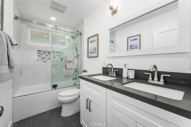 $1,750,000 | 11344 Rochelle Street, Los Alamitos, CA 90720