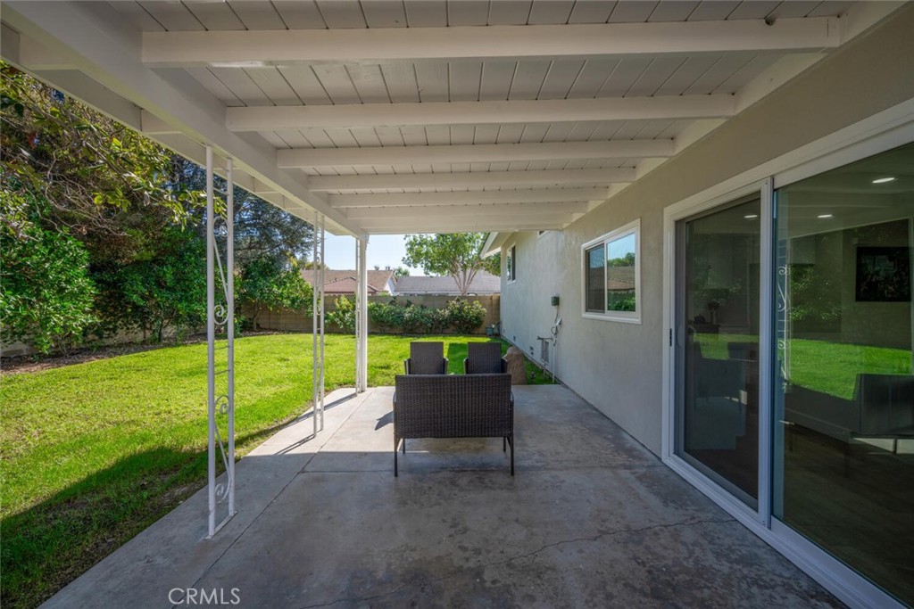 11344 Rochelle Street Los Alamitos, CA 90720 - Photo 43 of 55 a garden view with a seating space