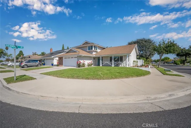 $1,750,000 | 11344 Rochelle Street, Los Alamitos, CA 90720