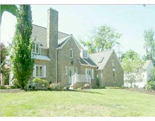 344 Guys Run Road Cheswick, PA 15024 - Photo 1 of 8 Exterior Front.