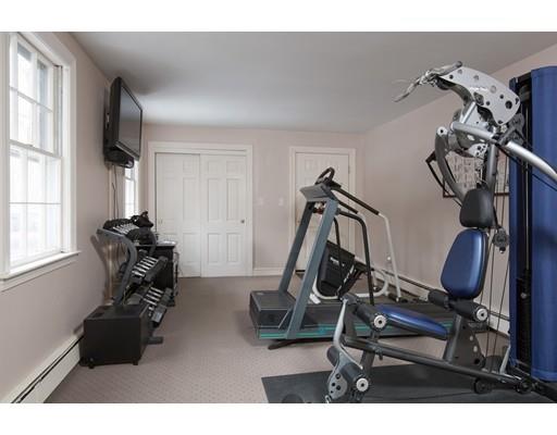 56 Black Oak Road Weston, MA 02493 - Photo 11 of 15 Gallery Image 11