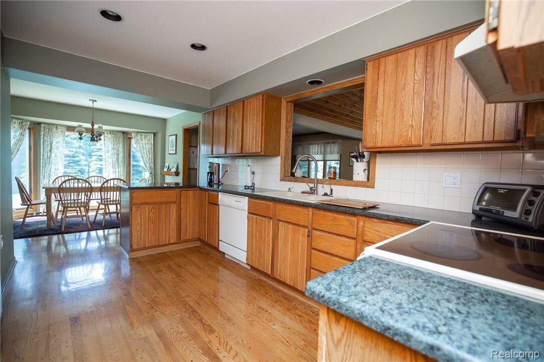 17394 Fish Lake Road Holly, MI 48442 - Photo 9 of 34 FishlakeRd-26.jpg