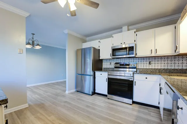 $2,295 | 8042 Nova Court, North Charleston, SC 29420