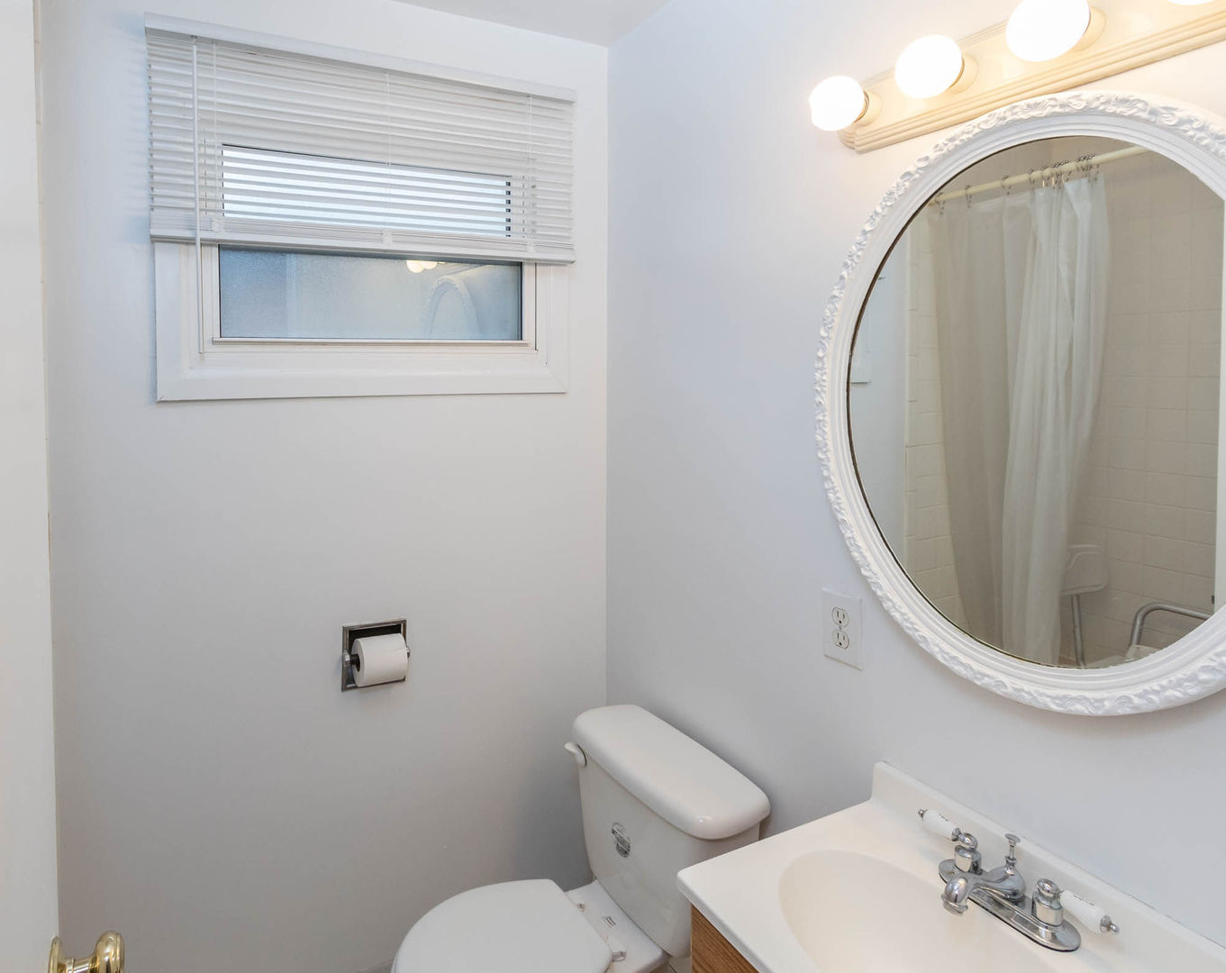 10071 Frontage Road, Unit B Skokie, IL 60077 - Photo 17 of 17