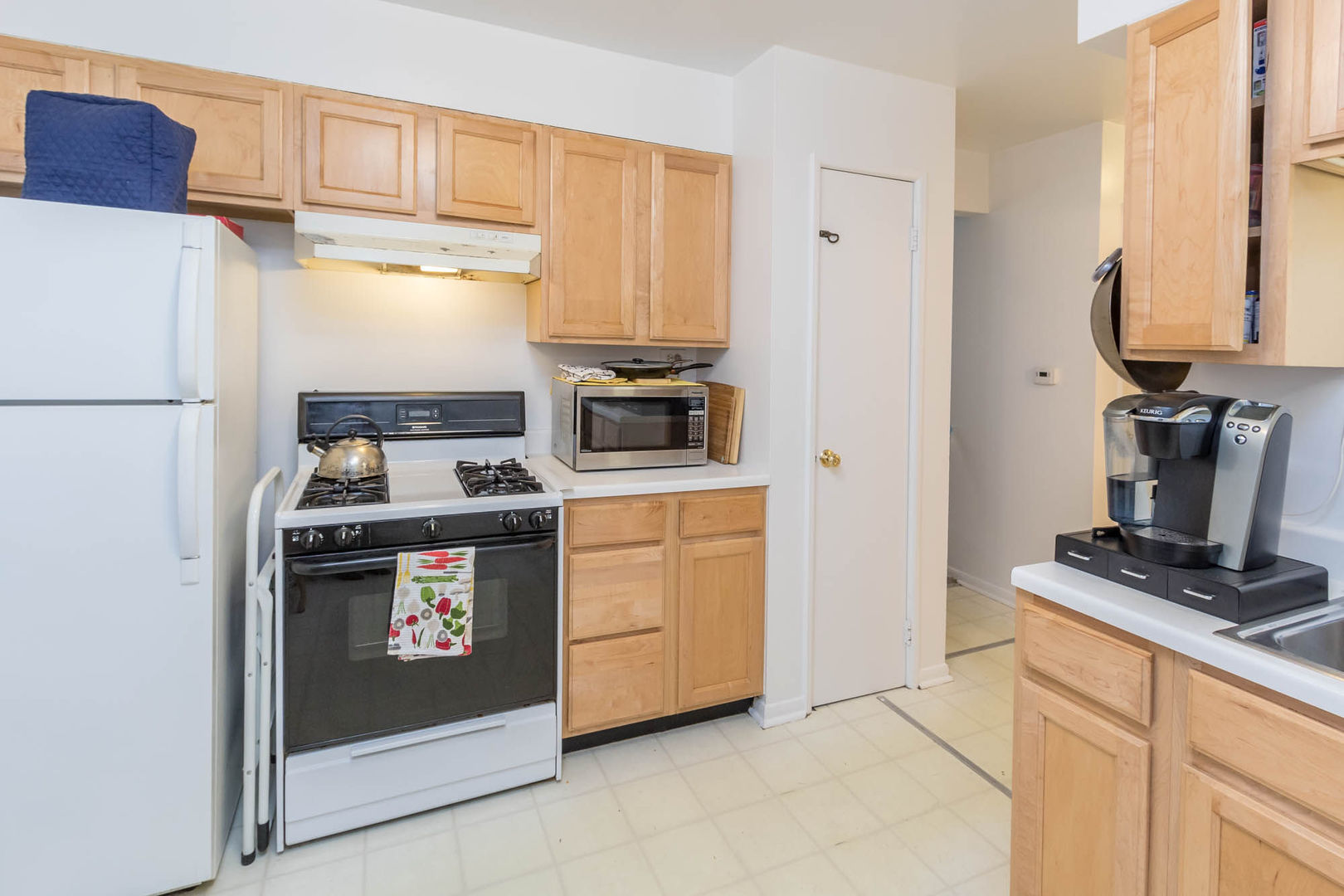10071 Frontage Road, Unit B Skokie, IL 60077 - Photo 9 of 17