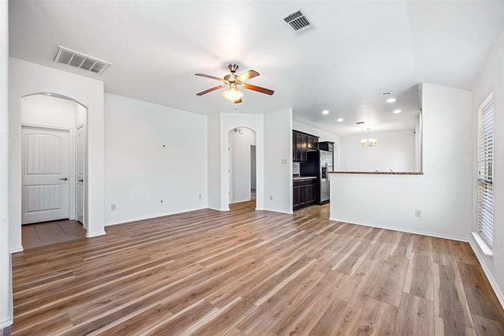 608 West Grove Circle Anna, TX 75409 - Photo 3 of 18