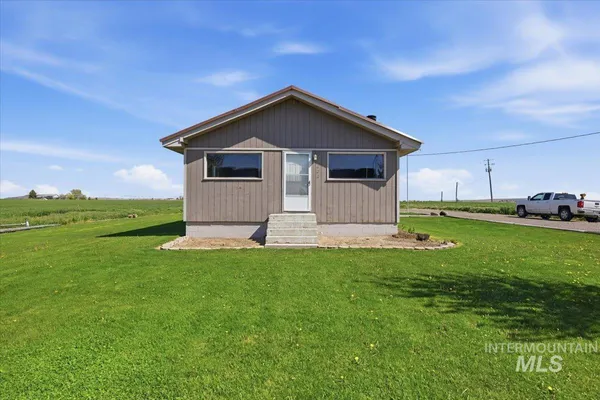 $365,000 | 622 East 3600th Street North, Castleford, ID 83321