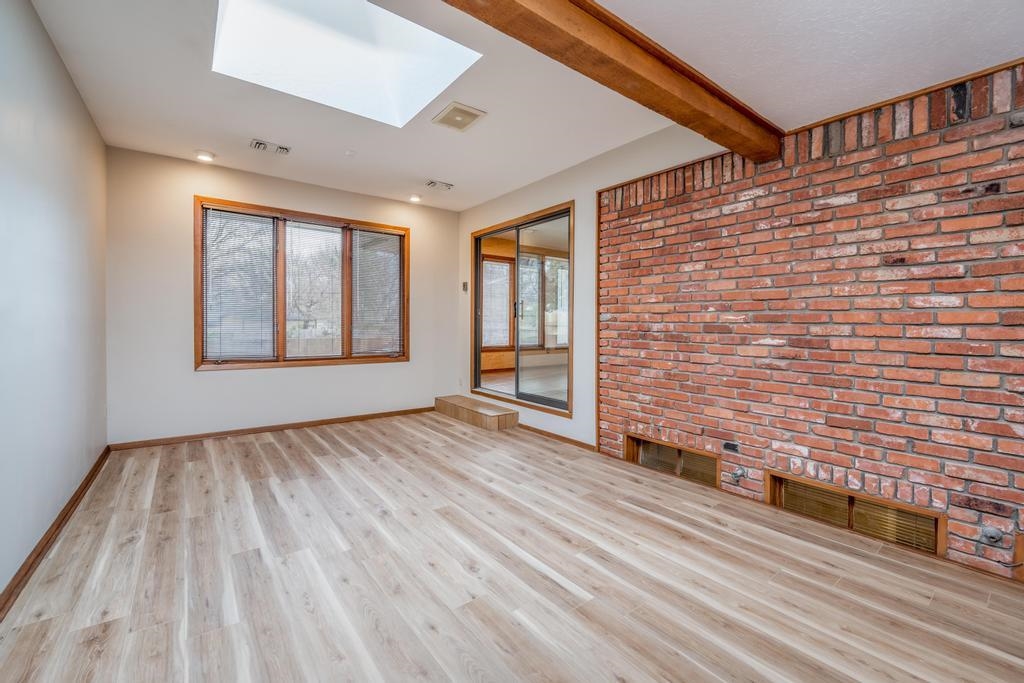 636 North Armour Street Wichita, KS 67206 - Photo 17 of 36