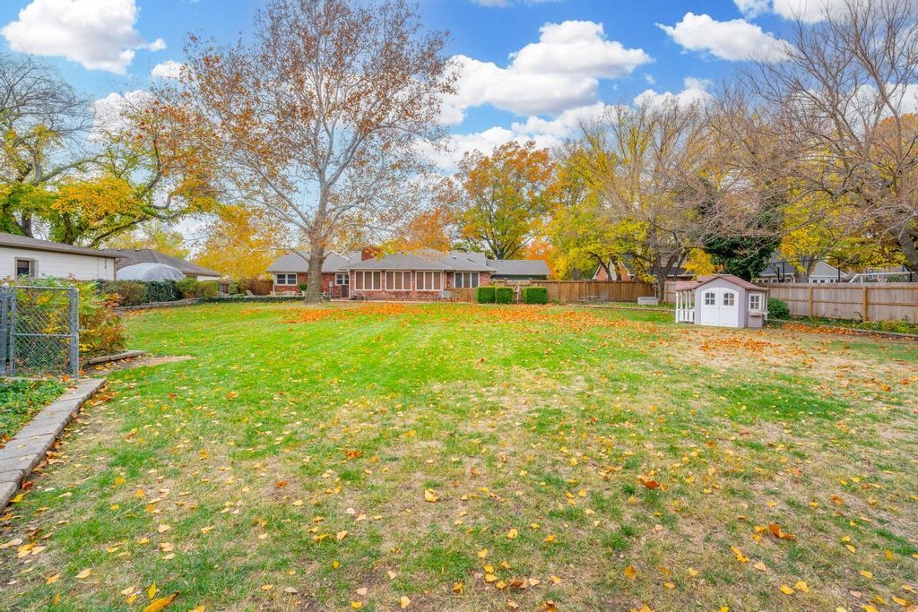 636 North Armour Street Wichita, KS 67206 - Photo 34 of 36