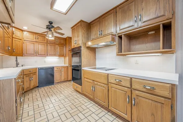 $415,000 | 636 North Armour Street, Wichita, KS 67206