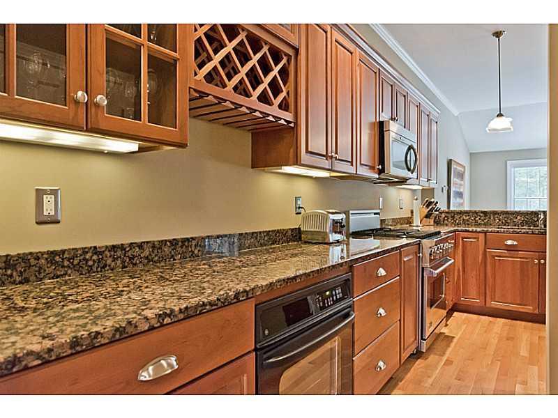2 Granite Ridge Road, Unit 2 Cumberland Foreside, ME 04110 - Photo 5 of 28 Kitchen.