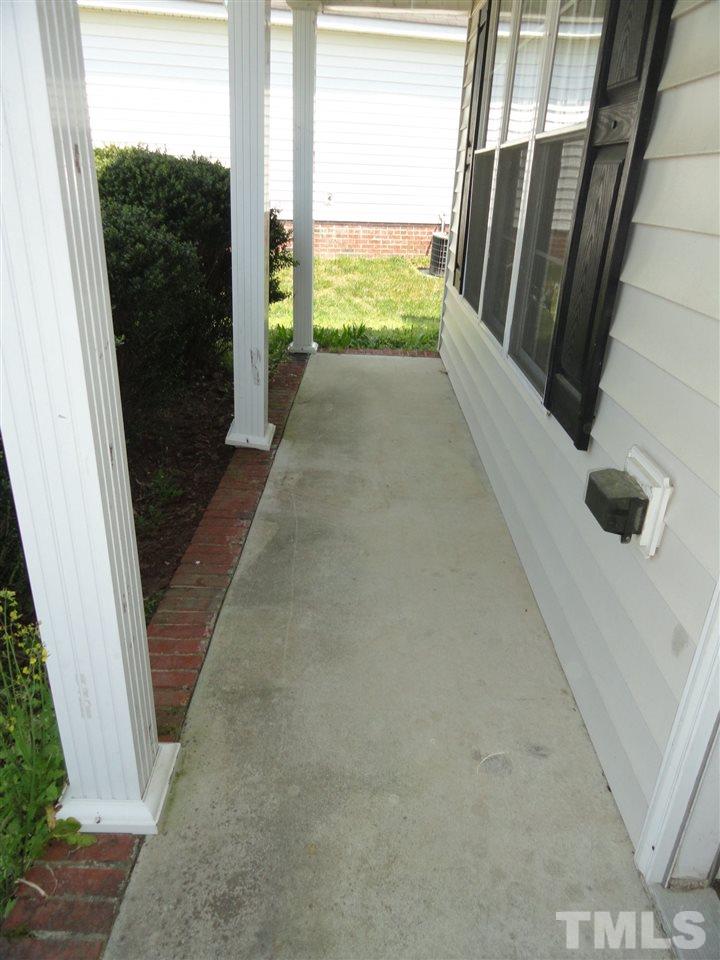 3917 Scofield Drive Raleigh, NC 27610 - Photo 2 of 23 Gallery Image 2