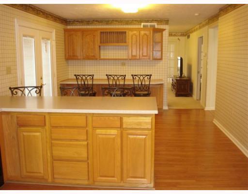 300 West Sparrow Road Springfield, OH 45502 - Photo 5 of 12
