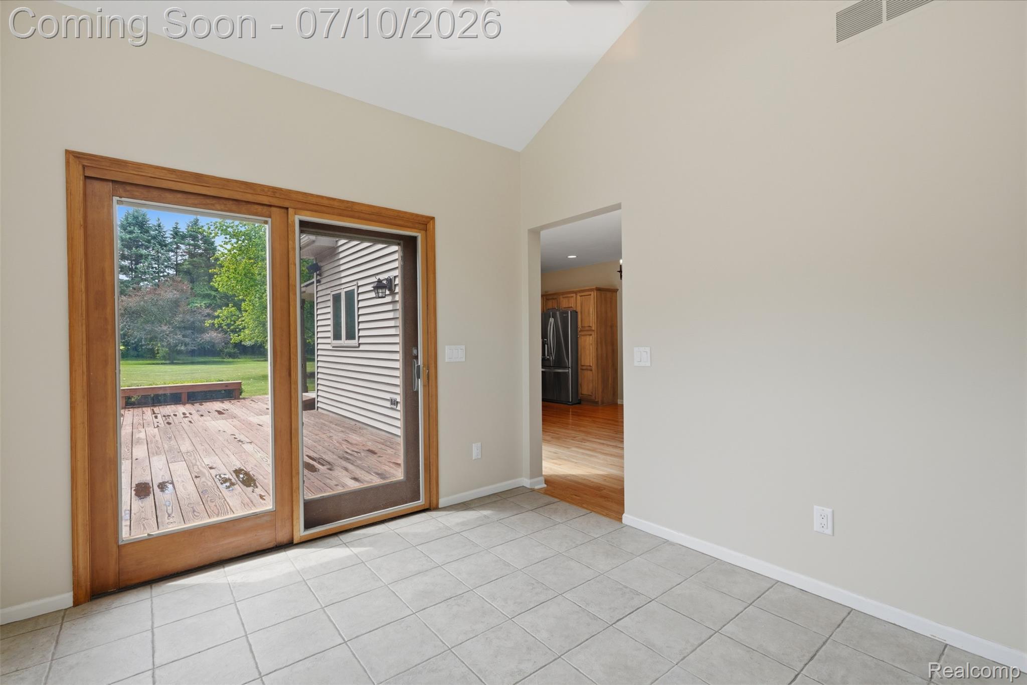 462 Gulley Road Howell, MI 48843 - Photo 17 of 55 4-season's room, door to deck