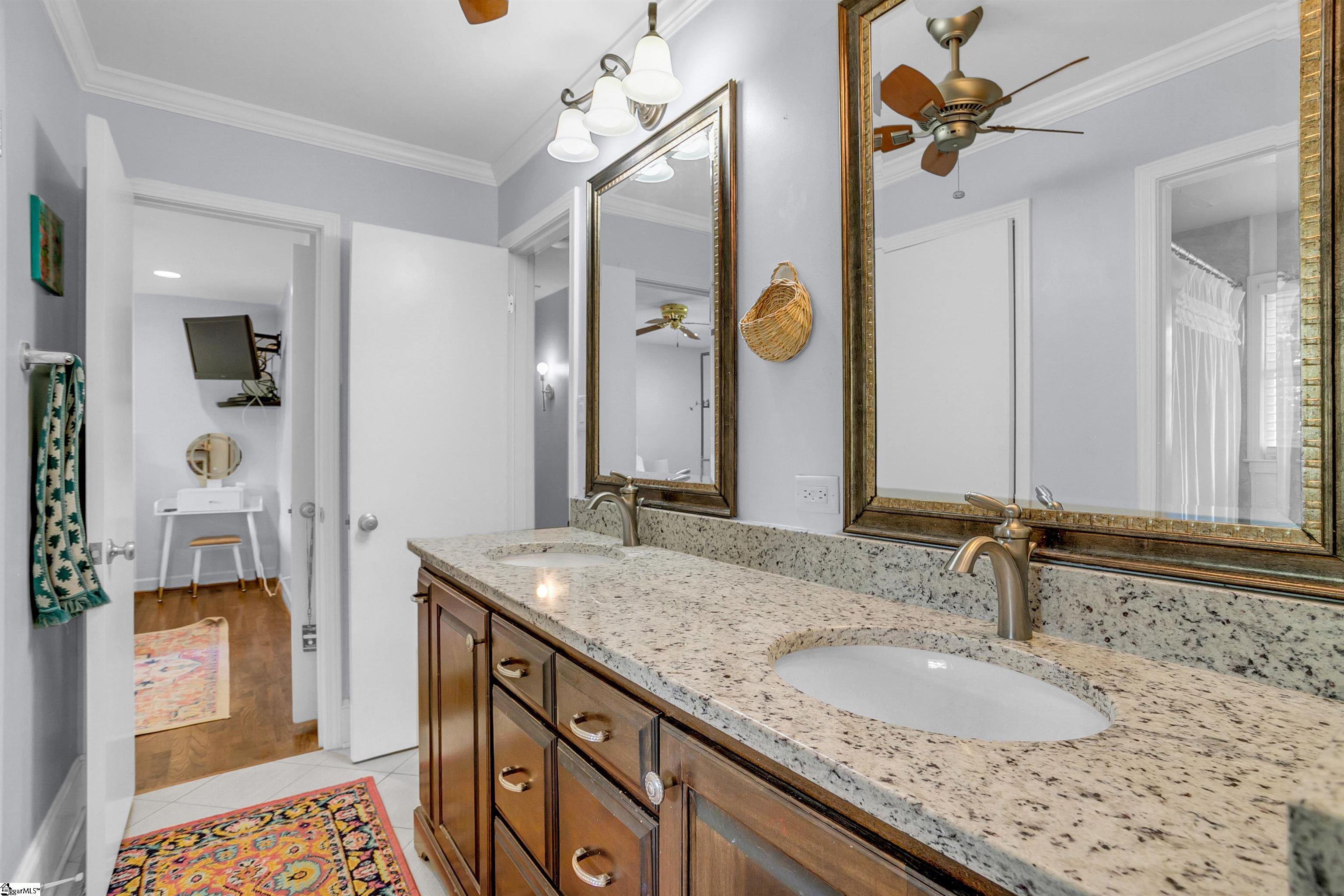 285 Henderson Road Greenville, SC 29607 - Photo 16 of 32