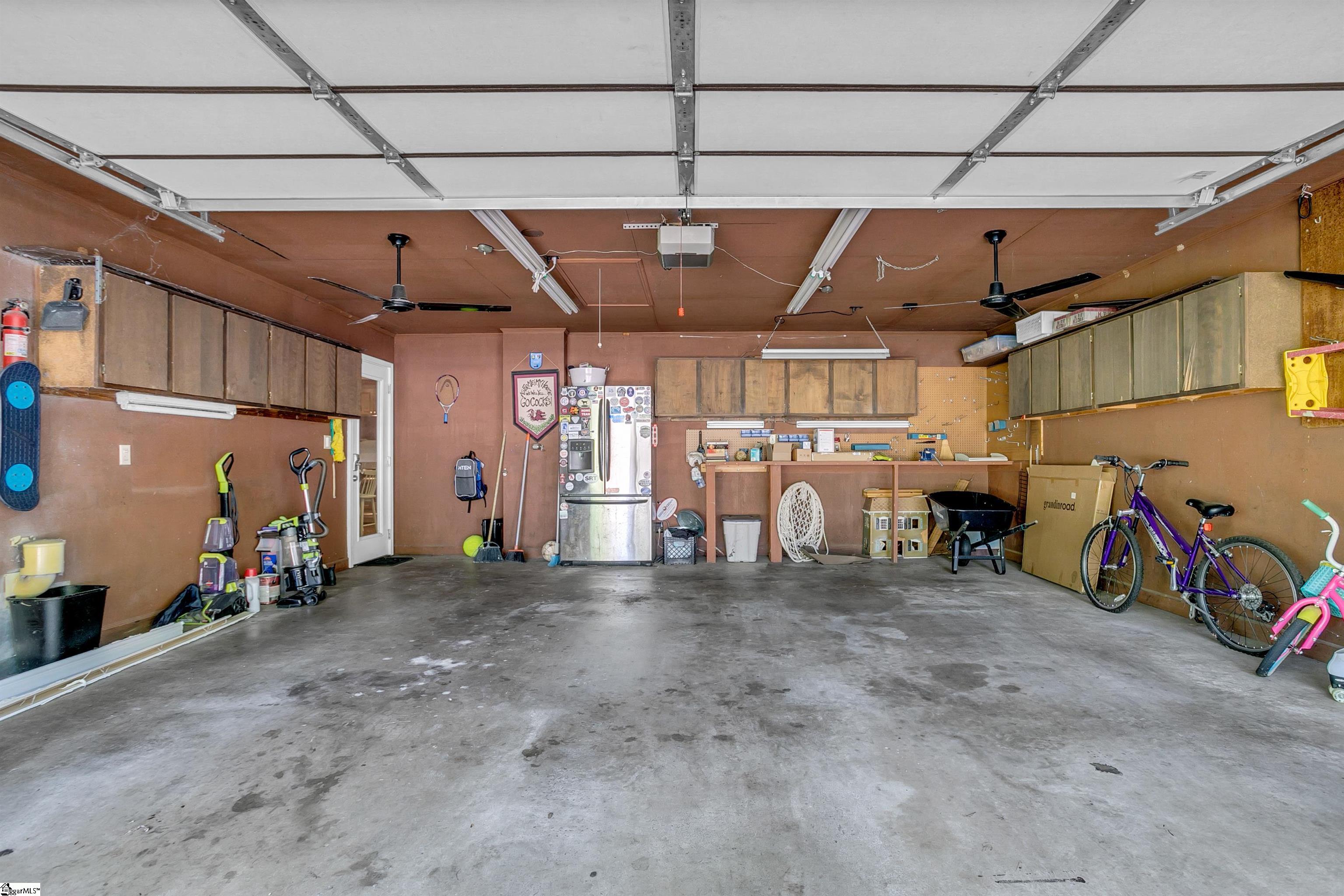 285 Henderson Road Greenville, SC 29607 - Photo 20 of 32