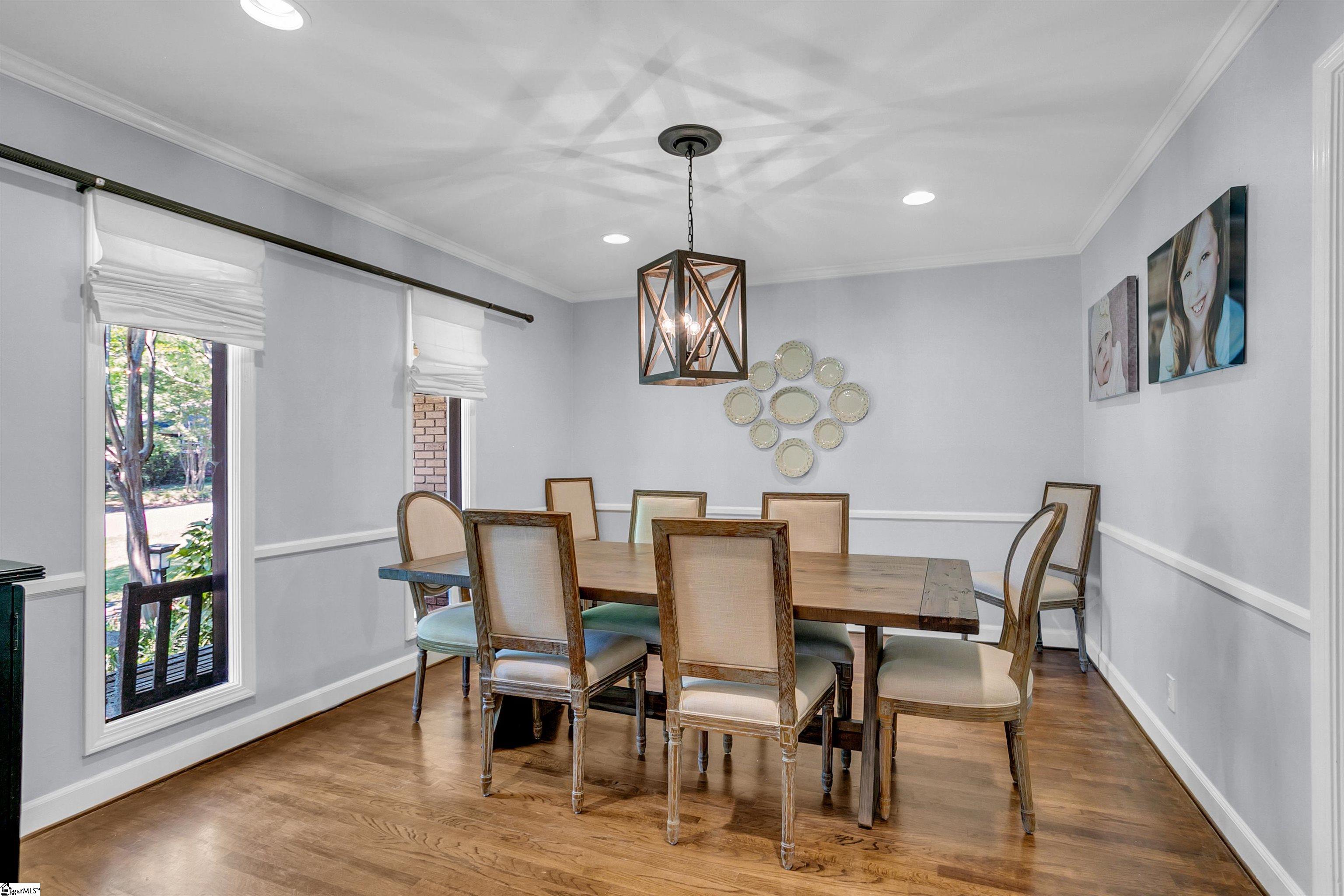 285 Henderson Road Greenville, SC 29607 - Photo 4 of 32
