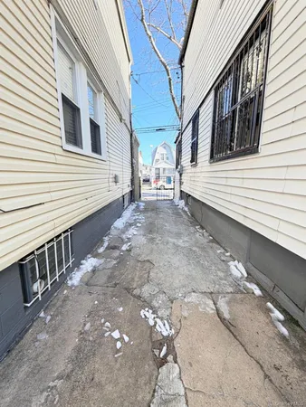 $868,900 | 97-26 133rd Street | South Richmond Hill