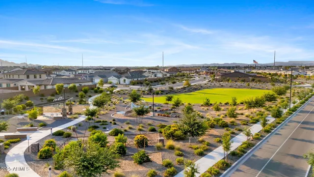 $2,600 | 11716 North 168th Drive, Surprise, AZ 85388