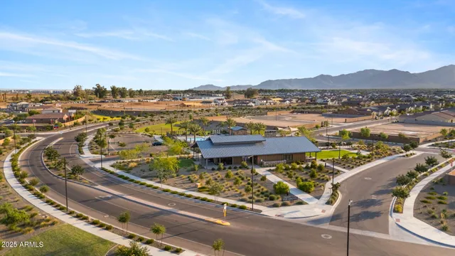 $2,600 | 11716 North 168th Drive, Surprise, AZ 85388