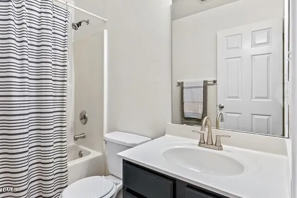 $1,800 | 9 Tarrywood Court, Durham, NC 27703