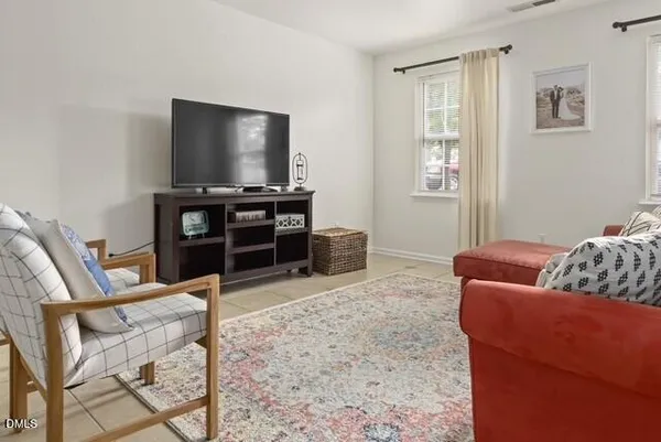 $1,800 | 9 Tarrywood Court, Durham, NC 27703