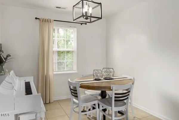 $1,800 | 9 Tarrywood Court, Durham, NC 27703