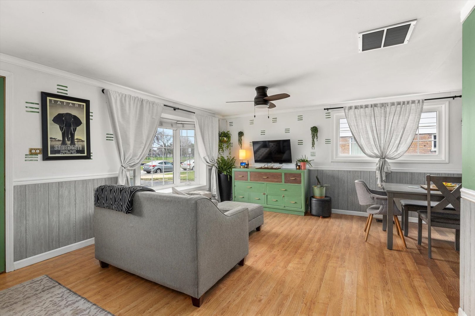 8814 South Pulaski Road Hometown, IL 60456 - Photo 5 of 24 Gallery Image 5