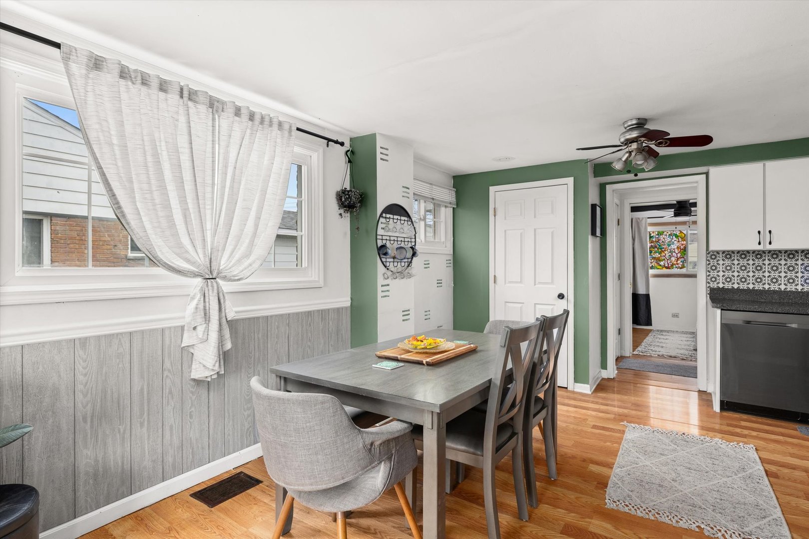 8814 South Pulaski Road Hometown, IL 60456 - Photo 9 of 24 Gallery Image 9