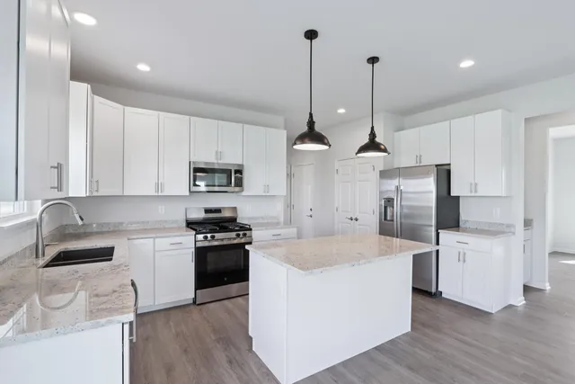 $624,900 | 3993 Whiting Street, Delavan, WI 53115