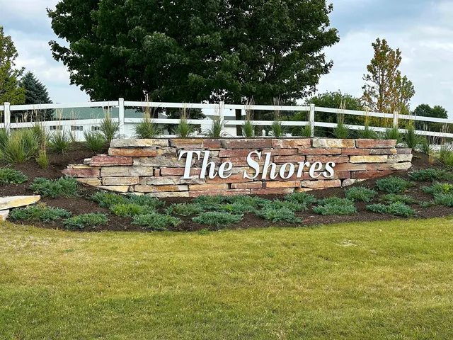 $624,900 | 3993 Whiting Street, Delavan, WI 53115