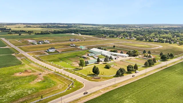 $624,900 | 3993 Whiting Street, Delavan, WI 53115