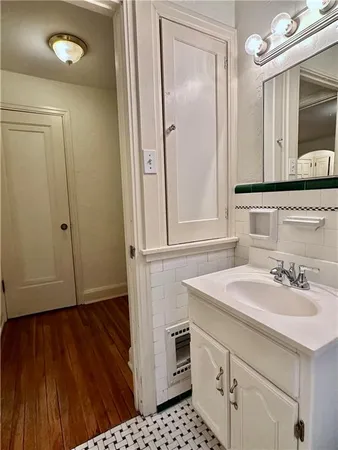 $975 | 44 Academy Avenue, Unit 23, Pittsburgh, PA 15228