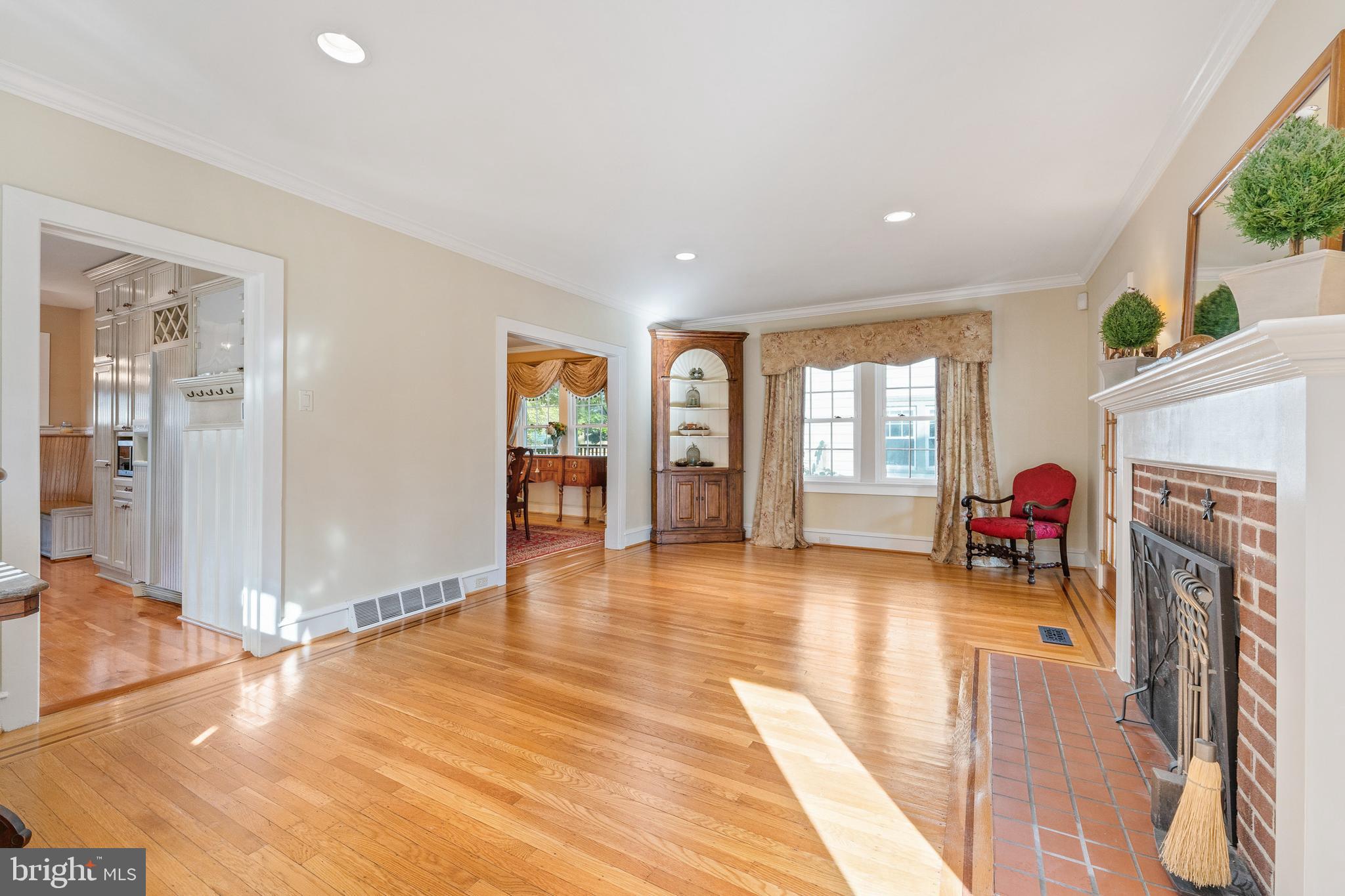 312 Chestnut Street Haddonfield, NJ 08033 - Photo 12 of 54 Gallery Image 12
