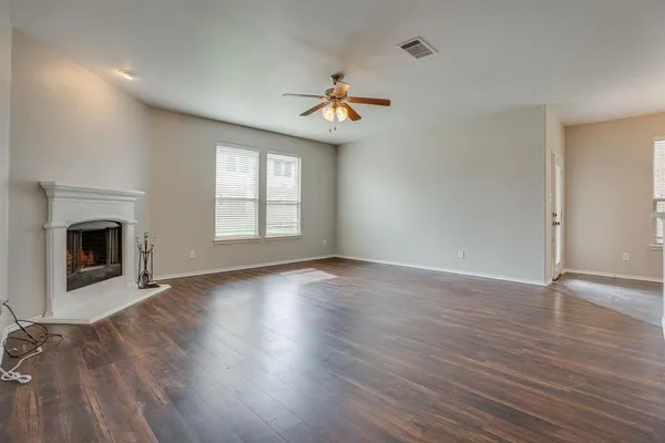 $2,690 | 4717 Hidden Pond Drive, Frisco, TX 75036