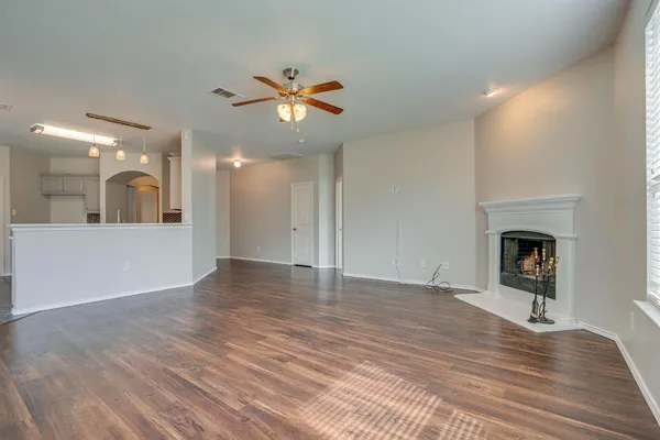 $2,690 | 4717 Hidden Pond Drive, Frisco, TX 75036