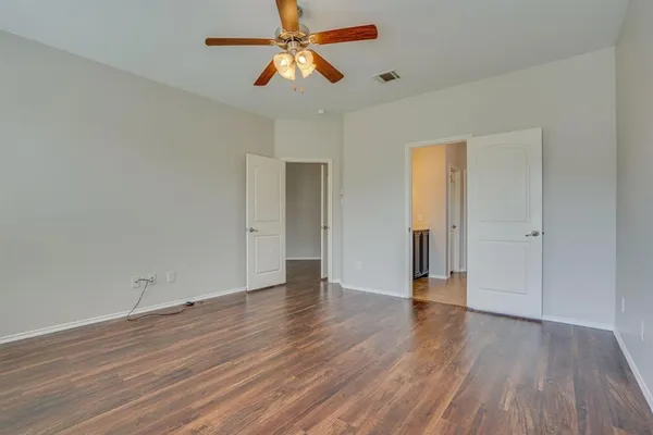 $2,690 | 4717 Hidden Pond Drive, Frisco, TX 75036