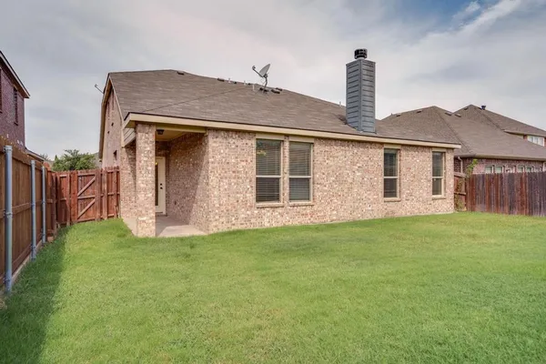 $2,690 | 4717 Hidden Pond Drive, Frisco, TX 75036