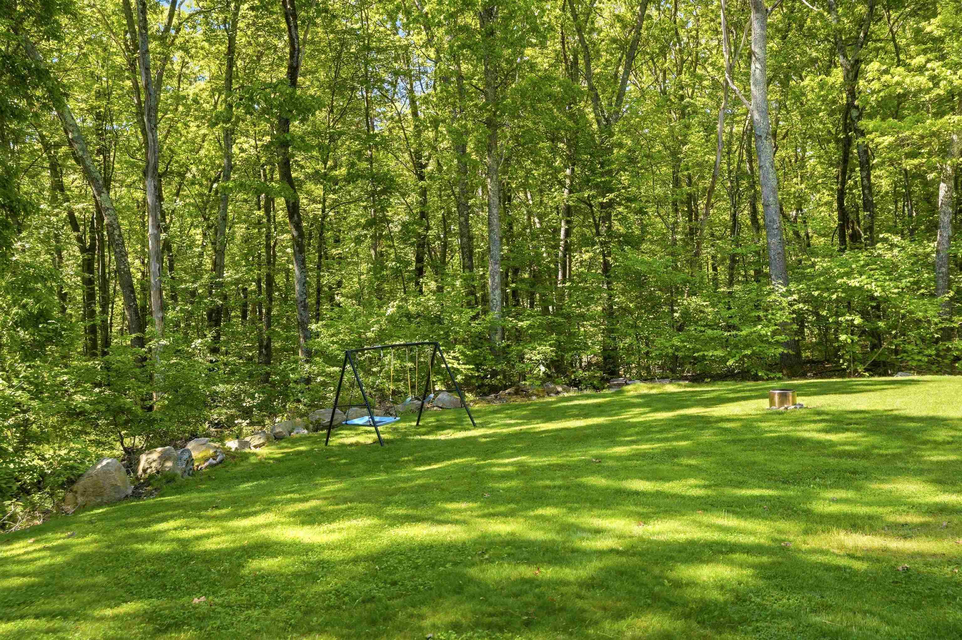 5 Dattilo Road Derry, NH 03038 - Photo 33 of 39