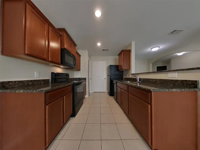 $1,749 | 316 Summer Horse Drive, La Marque, TX 77568