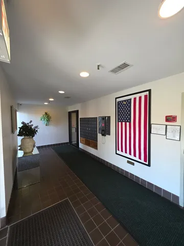 $315,000 | 600 Naples Court, Unit 510, Glenview, IL 60025